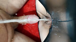 Moms Teach Sex - cums with a huge squirt on the guy's cock